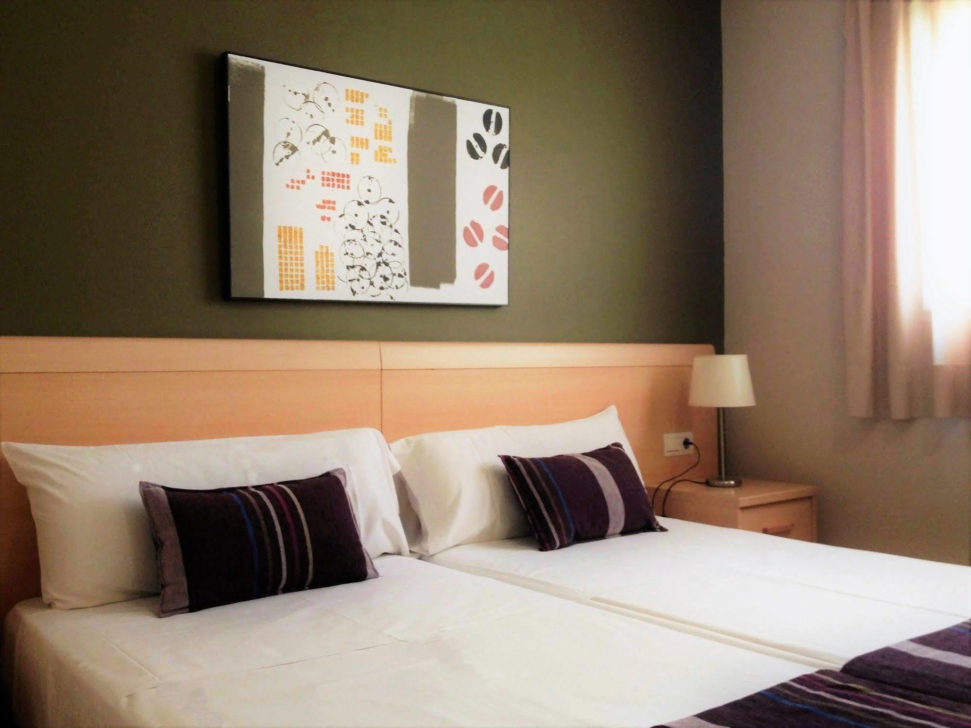 Apartment Plaza Picasso Valencia