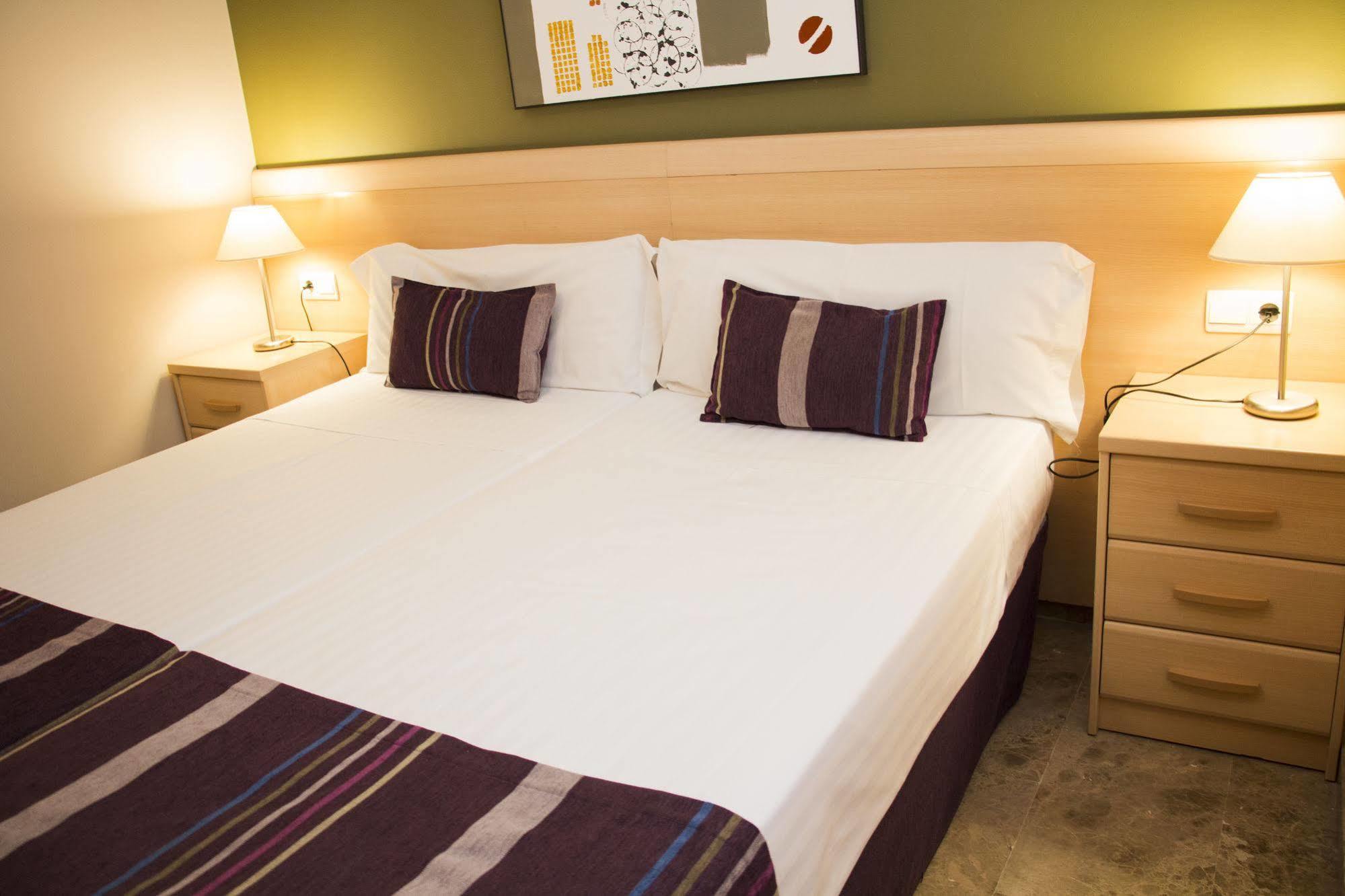 Plaza Picasso Apartment *