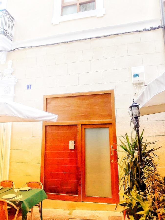 Apartment Living Corregeria
