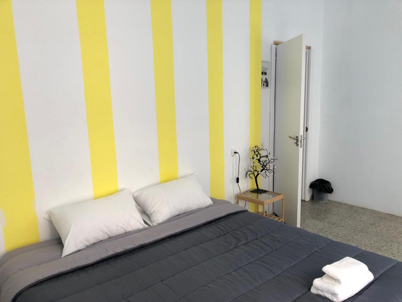Sunny House Guest house *