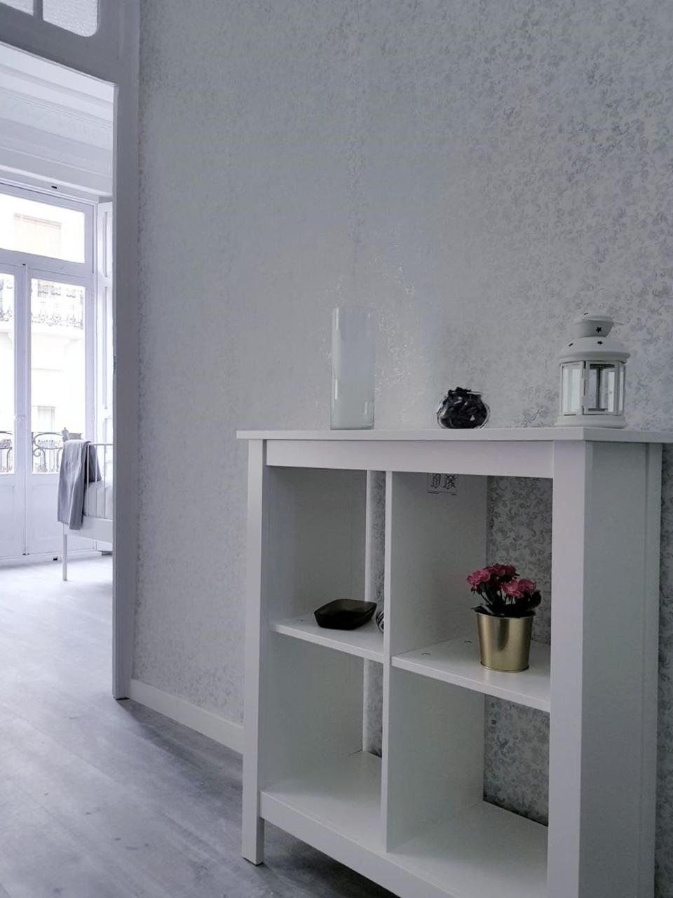 Apartment Pintor Salvador Abril Valencia