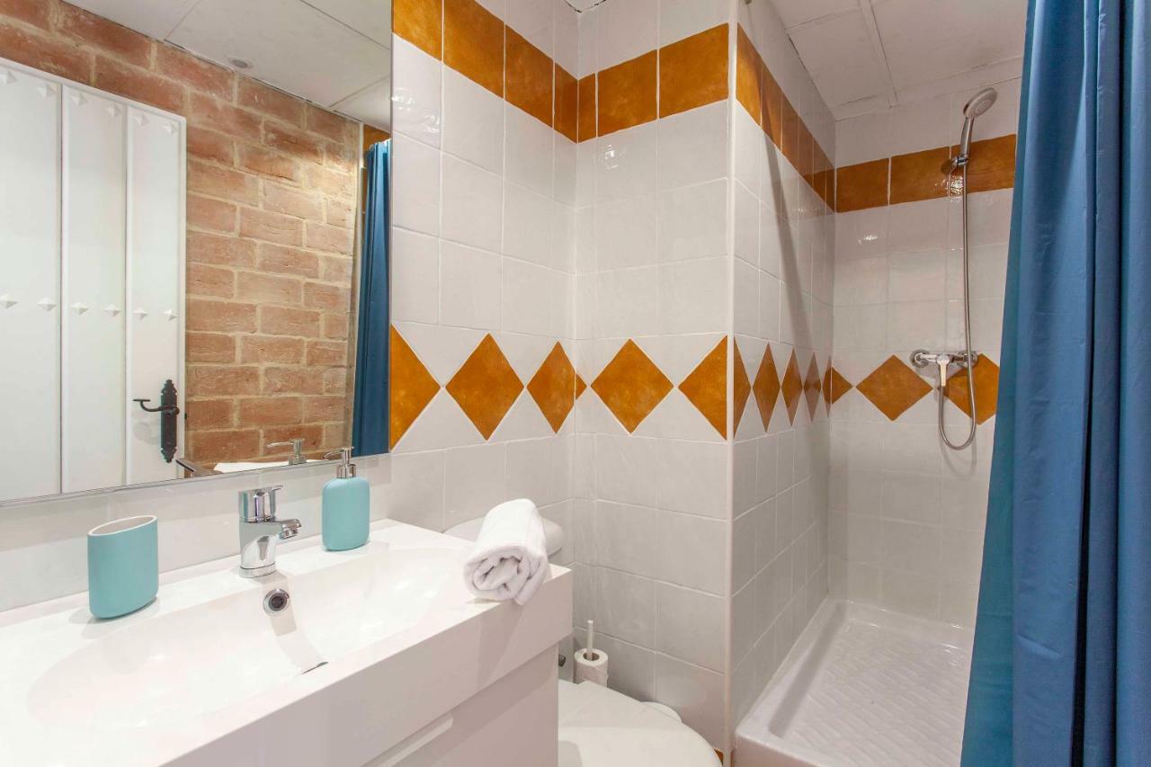 Apartup Port Avenue Attic Apartment