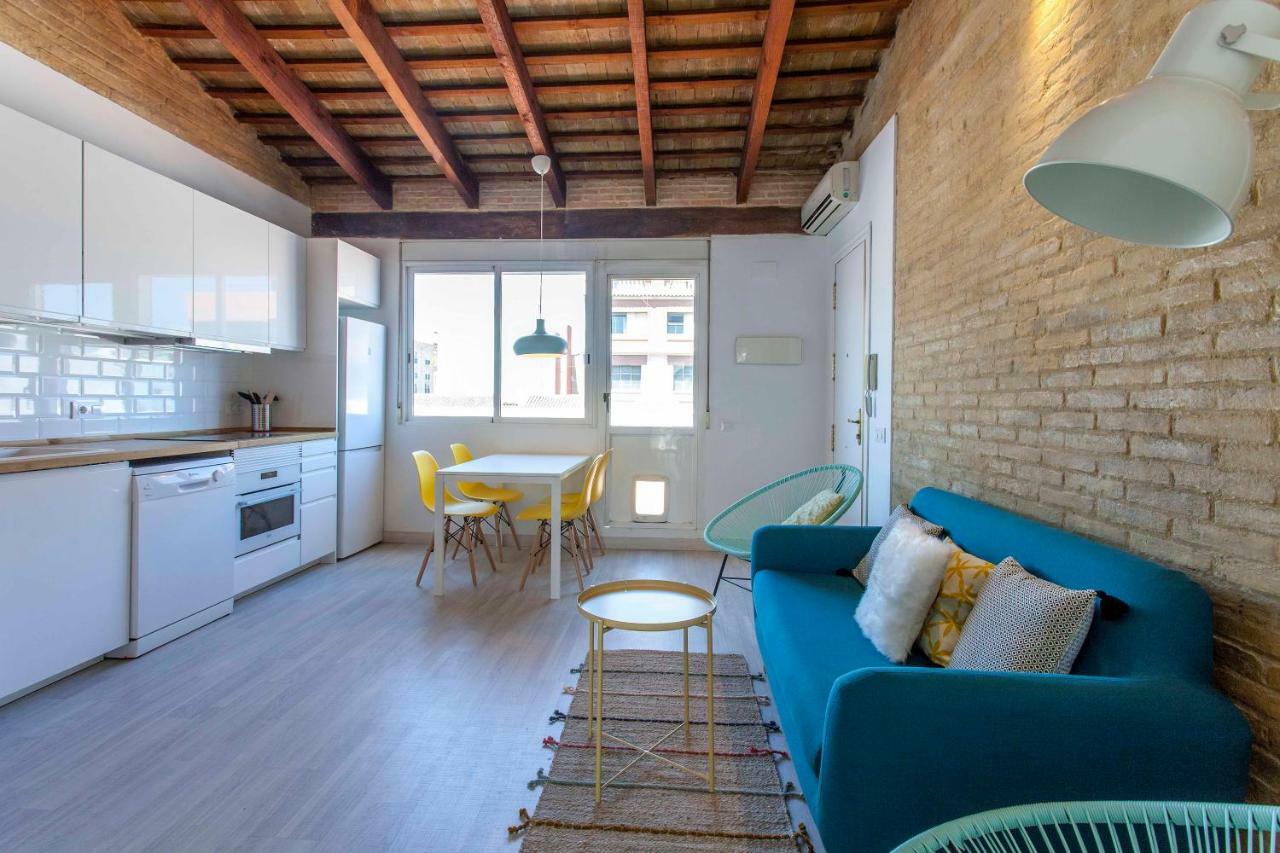 Apartup Port Avenue Attic