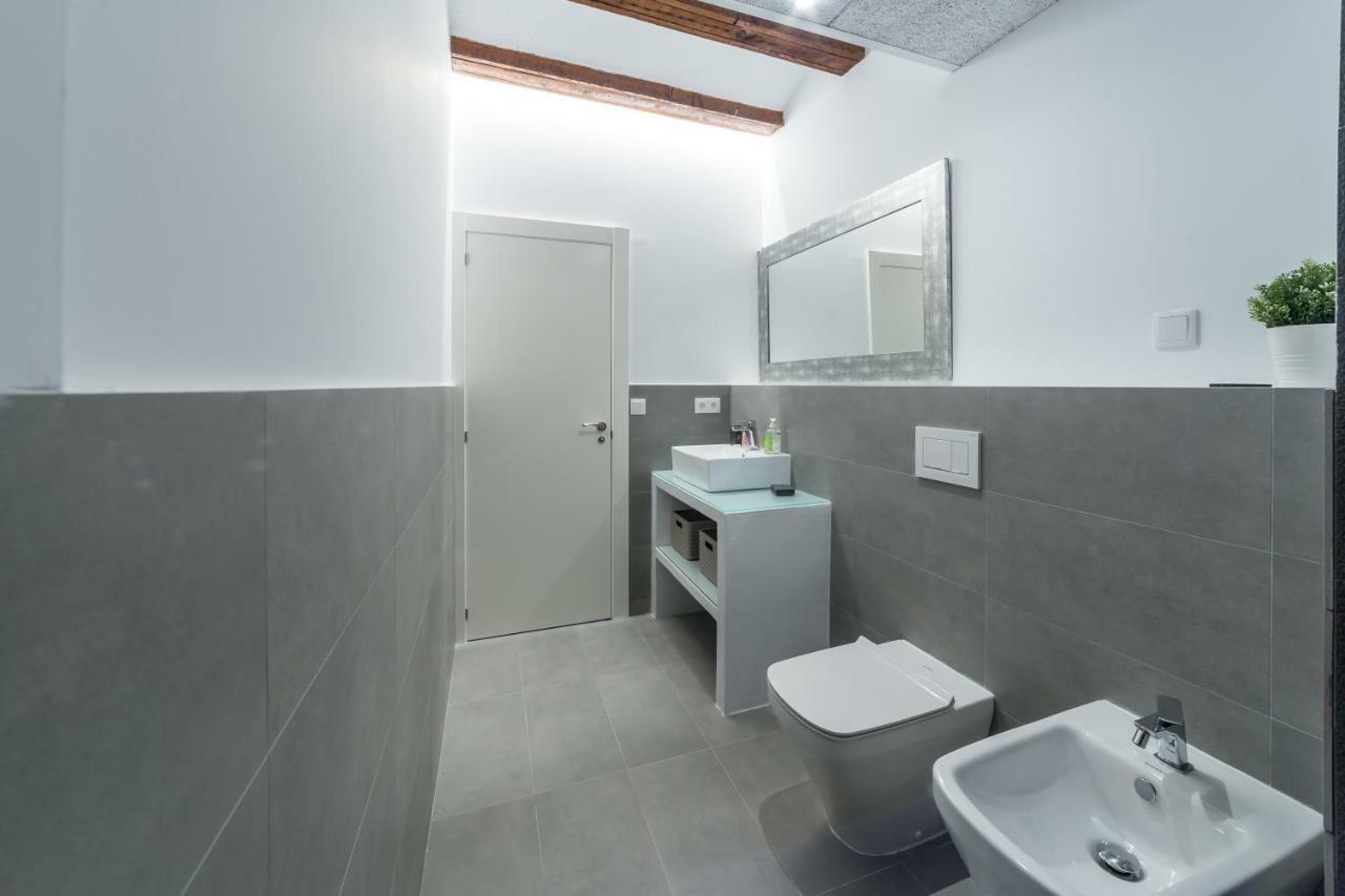 Apartment Florit Flats - Cathedral Luxury Terrace Flat 2br 2ba Ac Wifi *