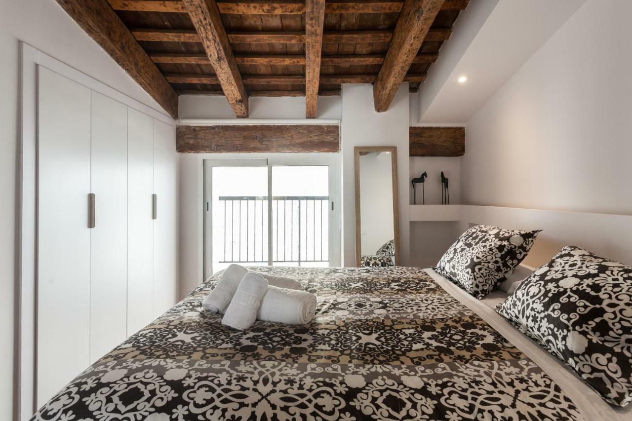 Florit Flats - Center 2br 2ba Attic Terrace View Wifi Ac