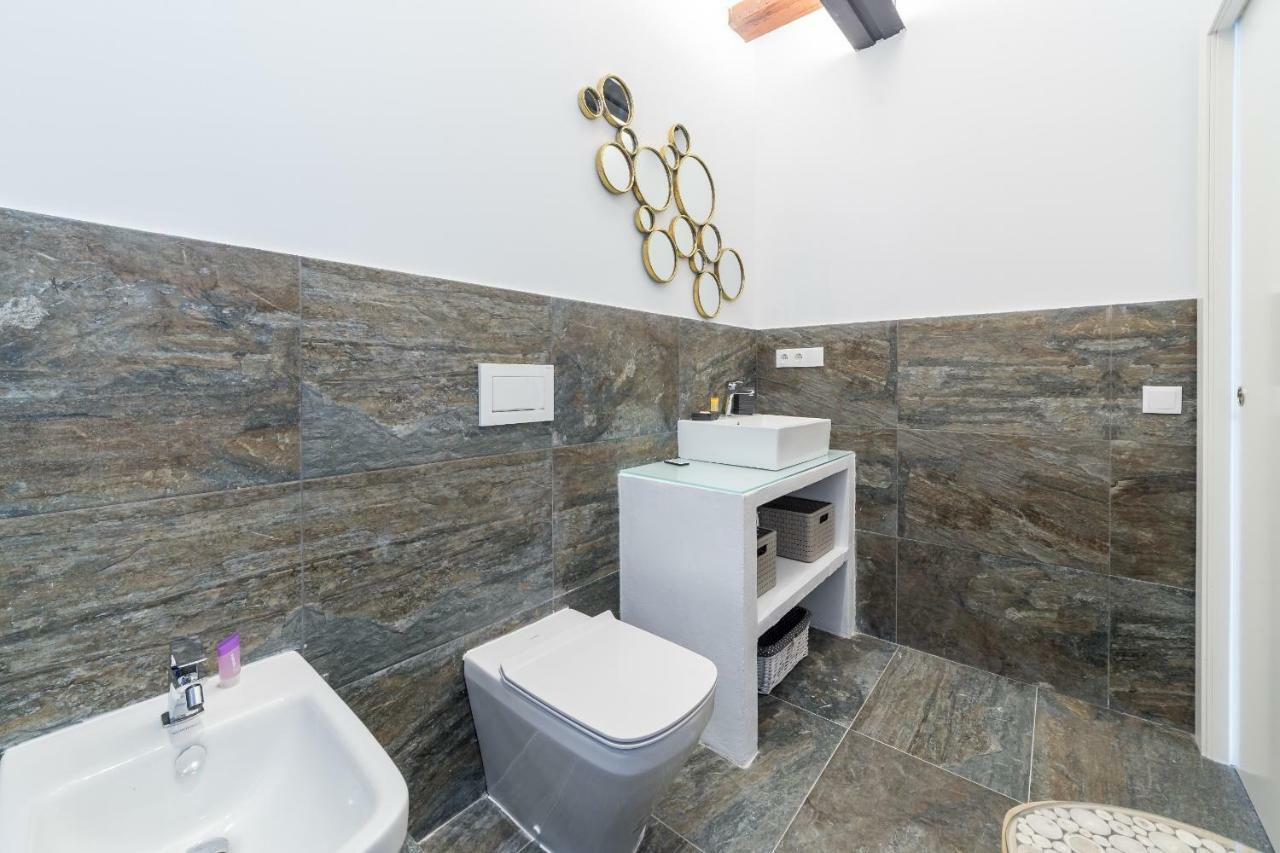 Florit Flats - Cathedral Luxury Terrace Flat 2br 2ba Ac Wifi Apartment *