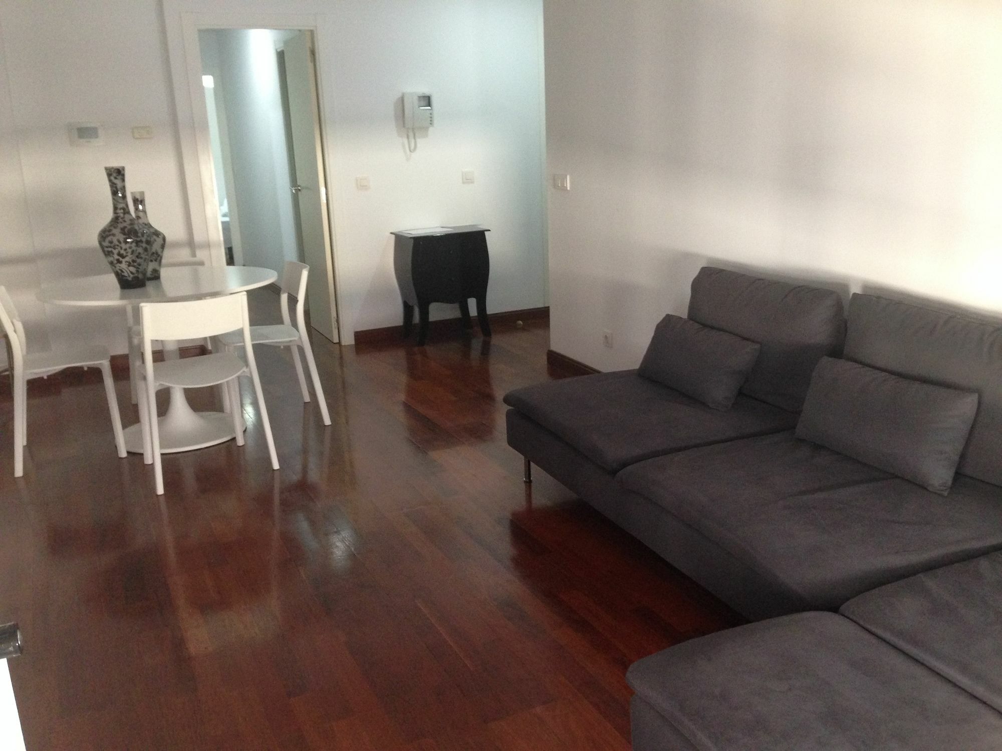 Kirei Ribiera Apartment