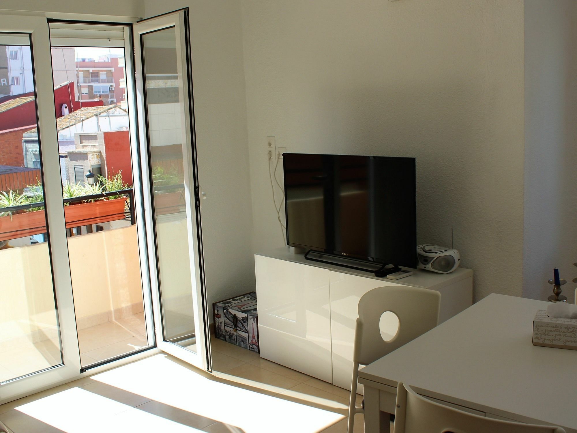 Piso Acogedor Cerca De La Playa Malvarrosa Apartment *