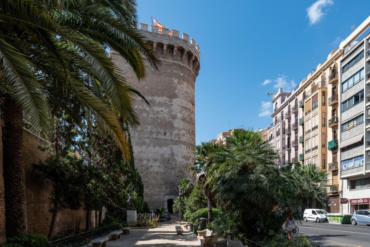 Apartment Quart Towers Flat
