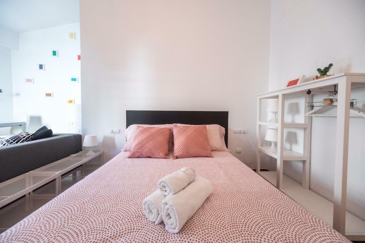 Apartment Cool Market