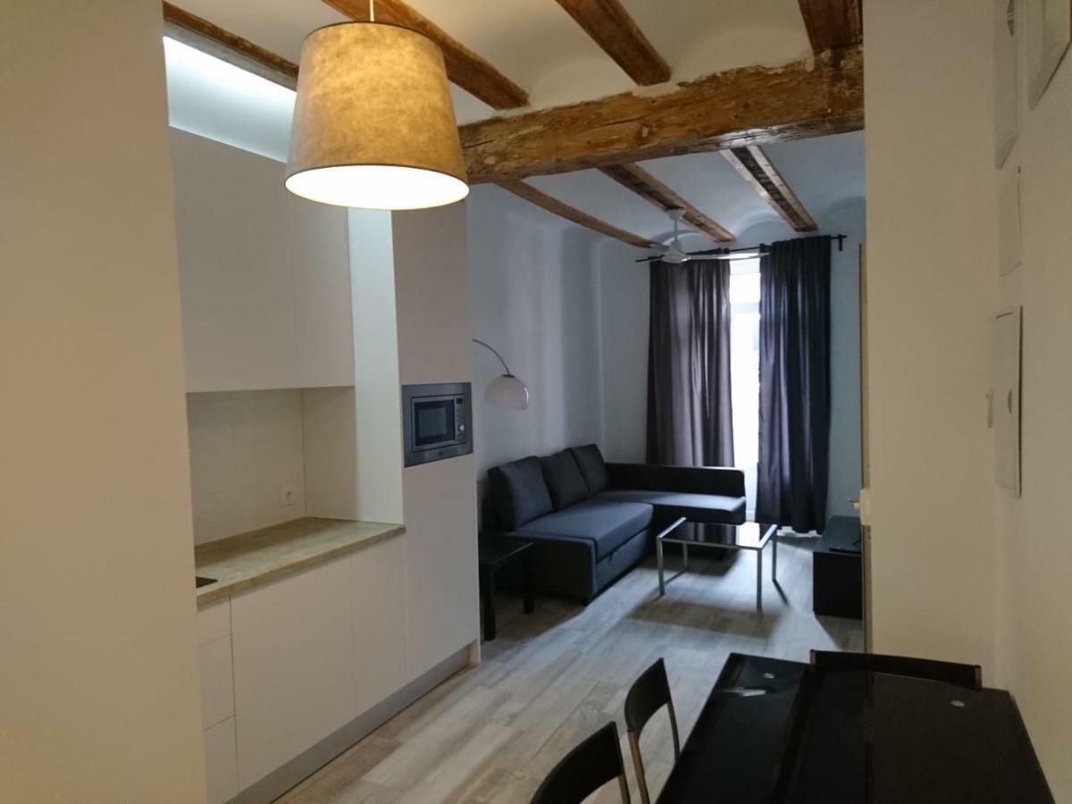 Nwt Station Apartment *