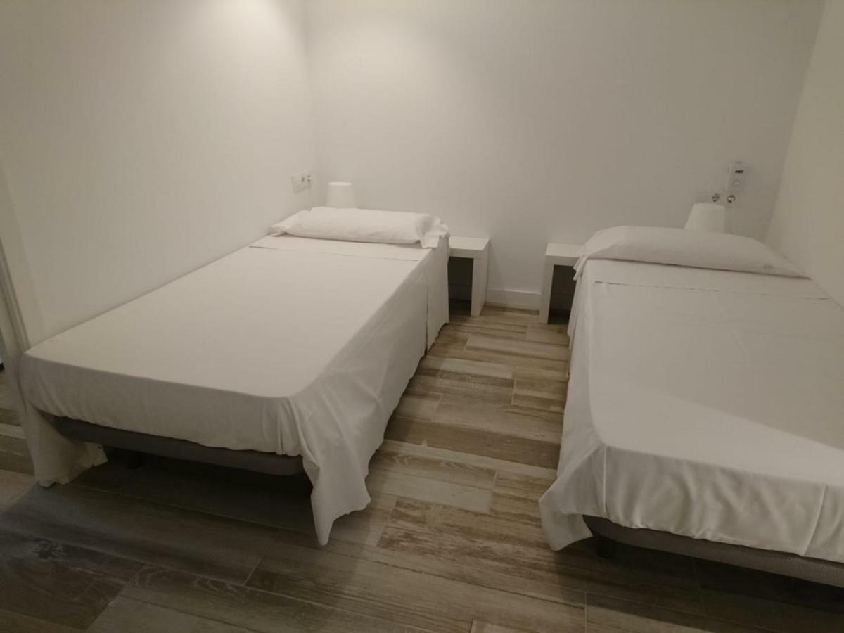 Nwt Station Apartment Valencia