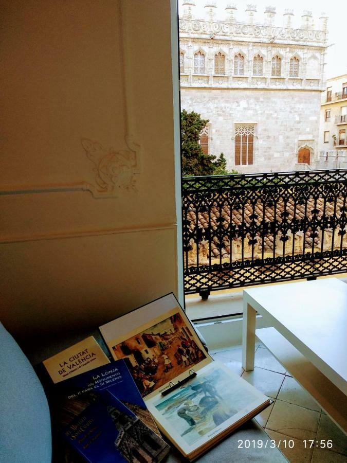Apartment Valencian Dreams Lonja Valencia