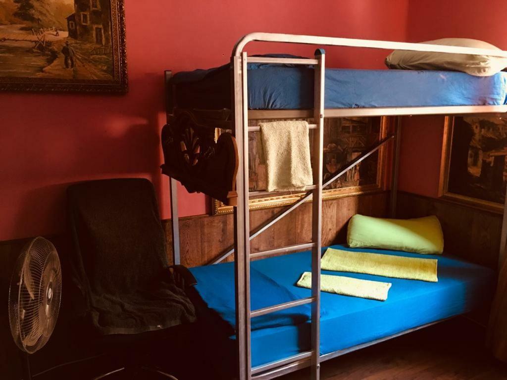 Single 200m From The Sea Homestay *