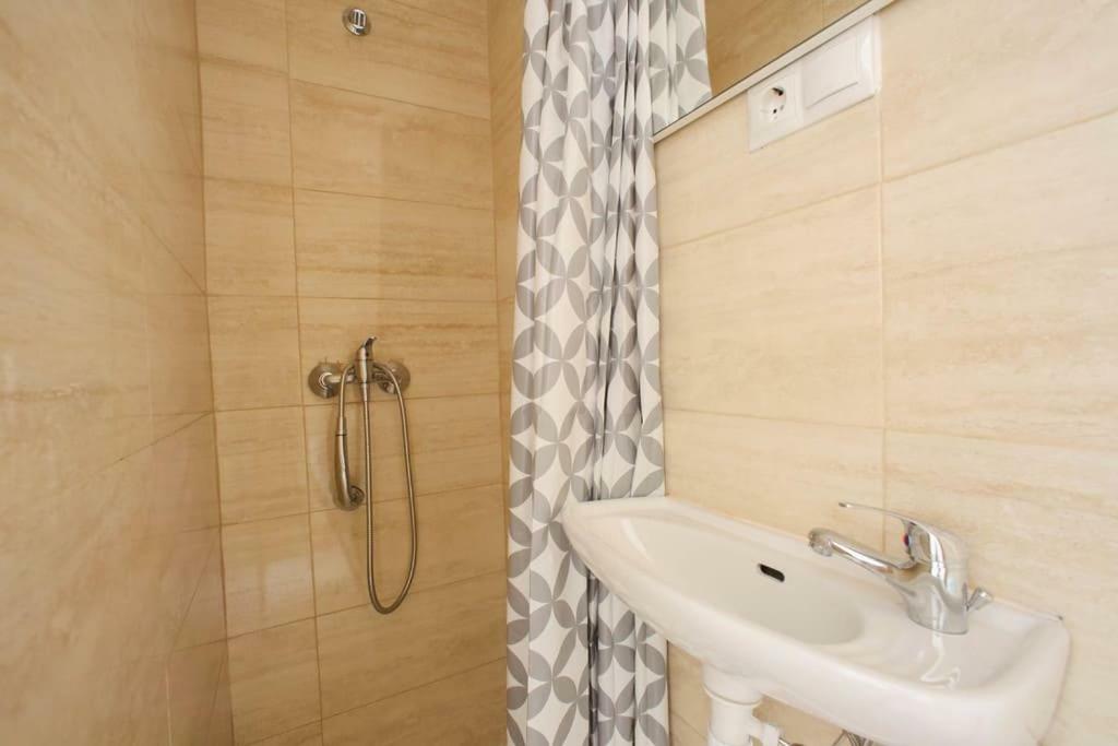Bed & Breakfast Ravalencia Ii Valencia