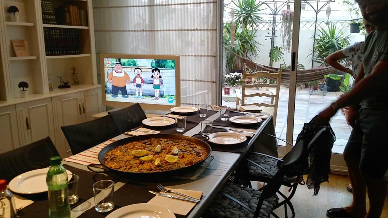 Acomodação com café da manhã  Angel Guimera & Breakfast Valência