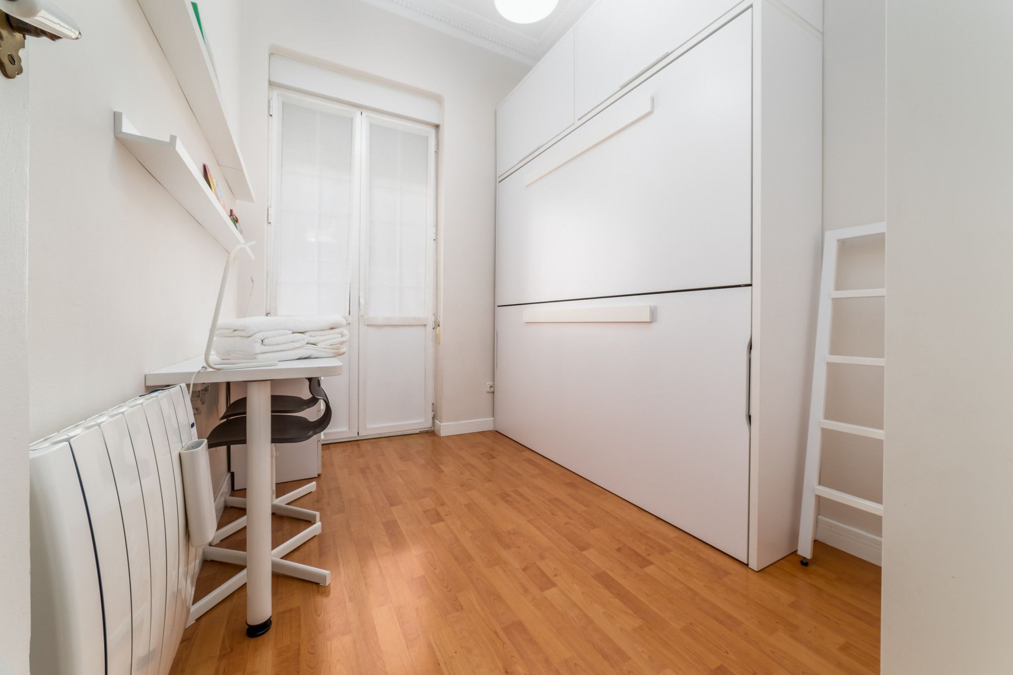 Travel Habitat Literato Azorin Apartment *