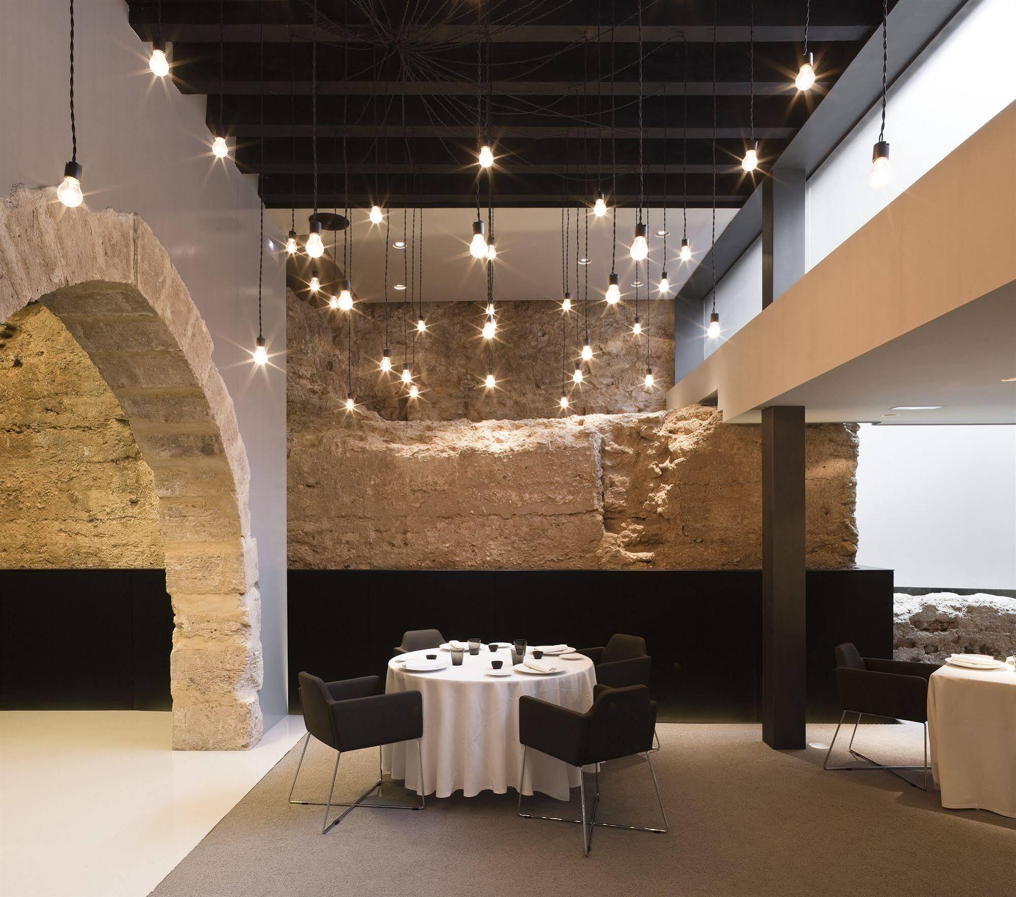 Caro Hotel 5*