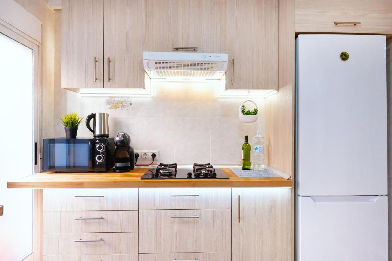 On-line Luxury Apart Pintor Stoolz, Free Wi-fi * Valencia