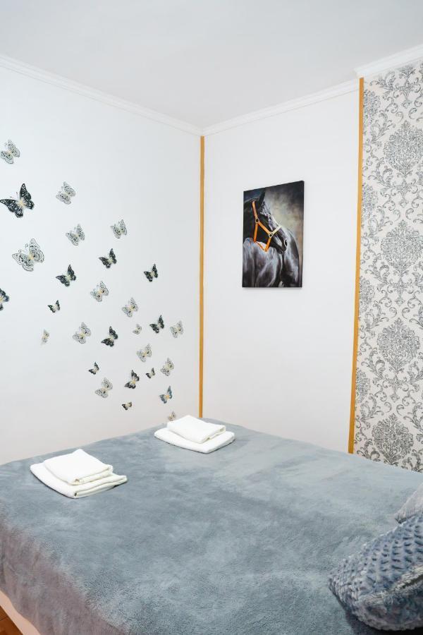 On-line Luxury Apart Pintor Stoolz, Free Wi-fi *