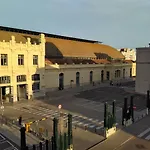 Main Central Station Apartment