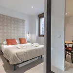 Modern Apartment Close To City Centre