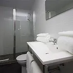 Luxe Rooms