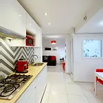 Emma Apartment Central