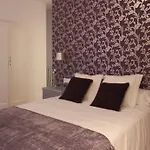 7 Moons B&B