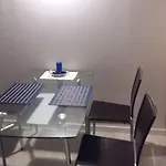 Apartamento En Edificio Apolo