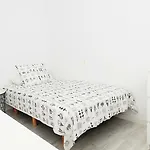 Campanar Flat
