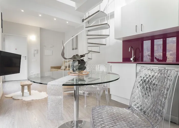 Kirei Apartment Sombrereria