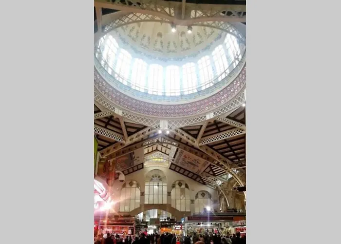 Precioso Apartamento Frente Del Mercado Central