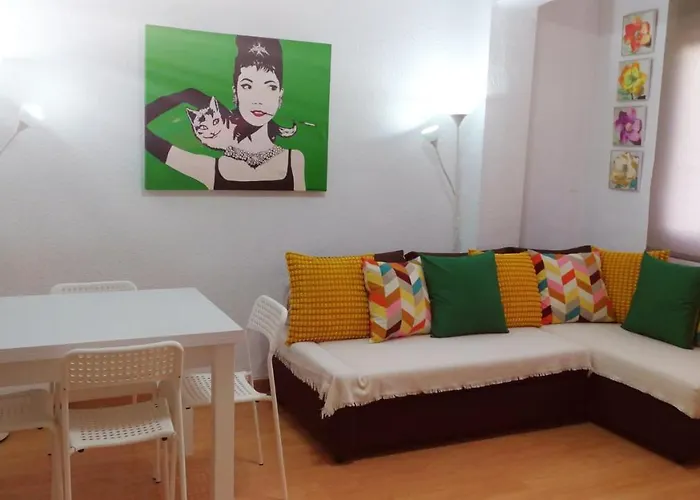 Centrico Apartamento En Valencia Proximo Parada De Metro Angel Guimera