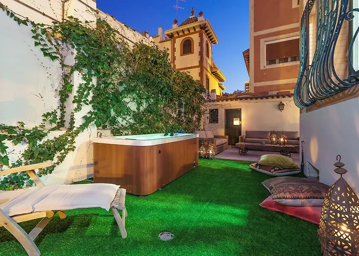 Select Home Viveros Gardens
