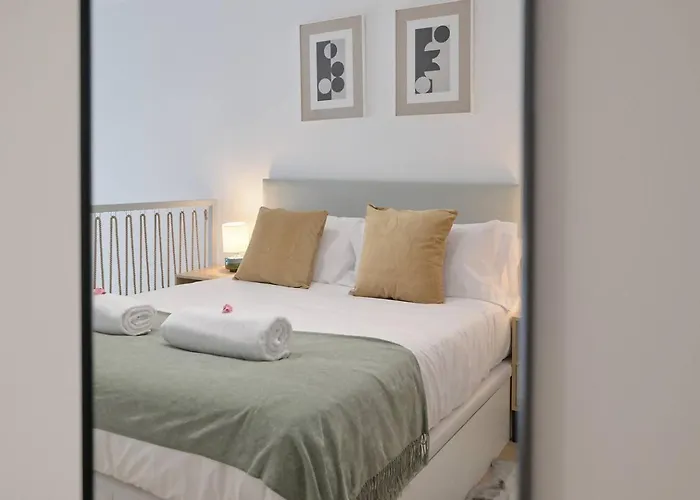 Romantic Suite Roig Arena N4 Virkin Suites