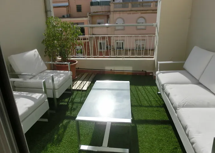 Total Valencia Attics III