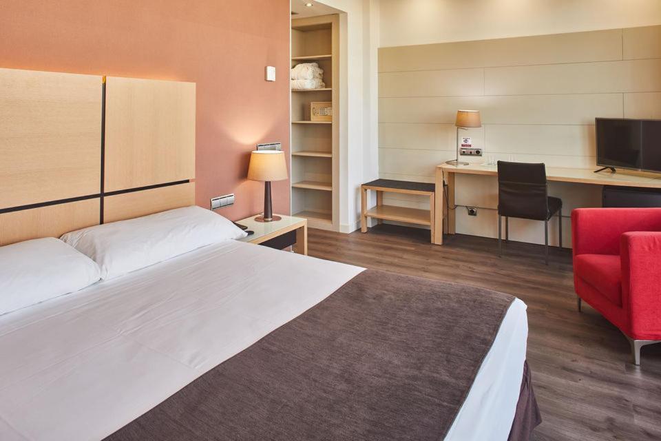 Hotel Silken Puerta