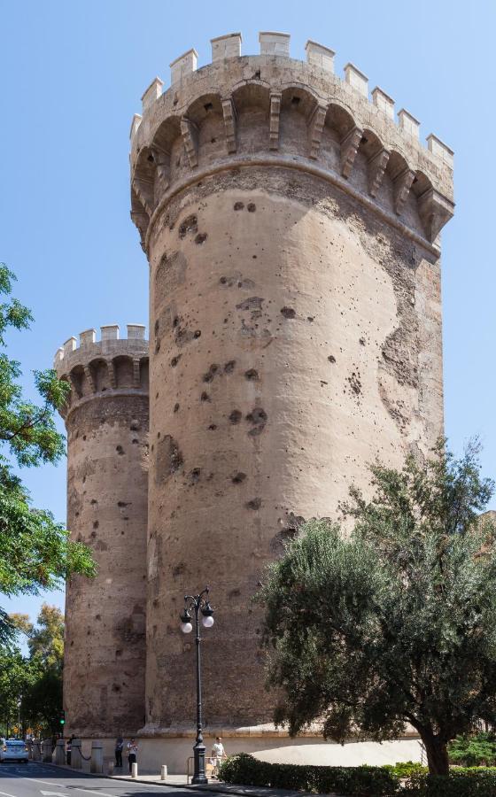 Centrico Torres De Quart.