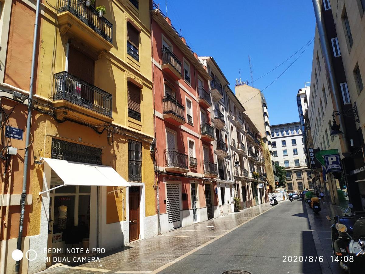 La Roqueta Completo En Pleno Centro Valencia