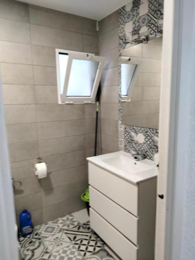 Malvarrosa Apartment *