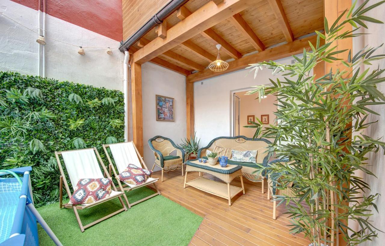 With Pool By The Beach Apartment