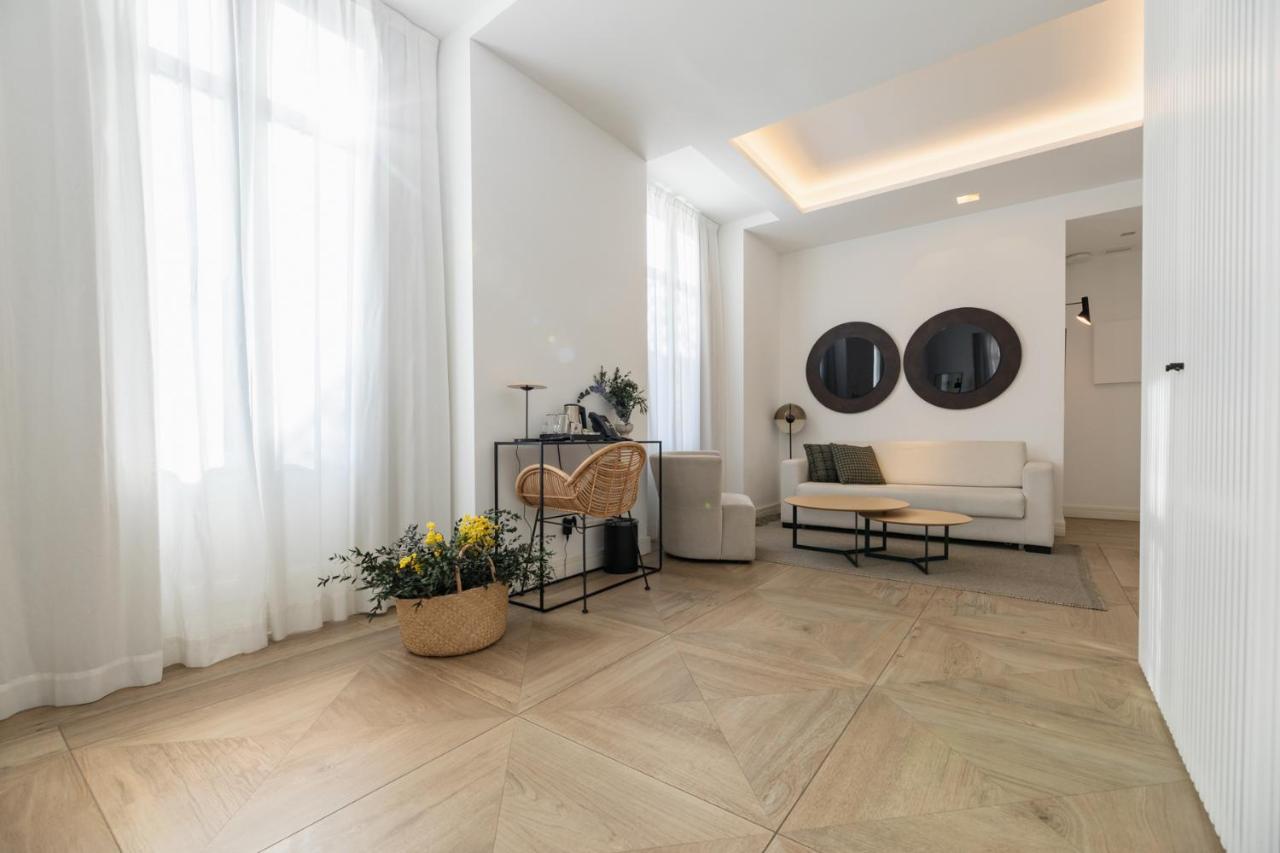 Myr Marques House 4*