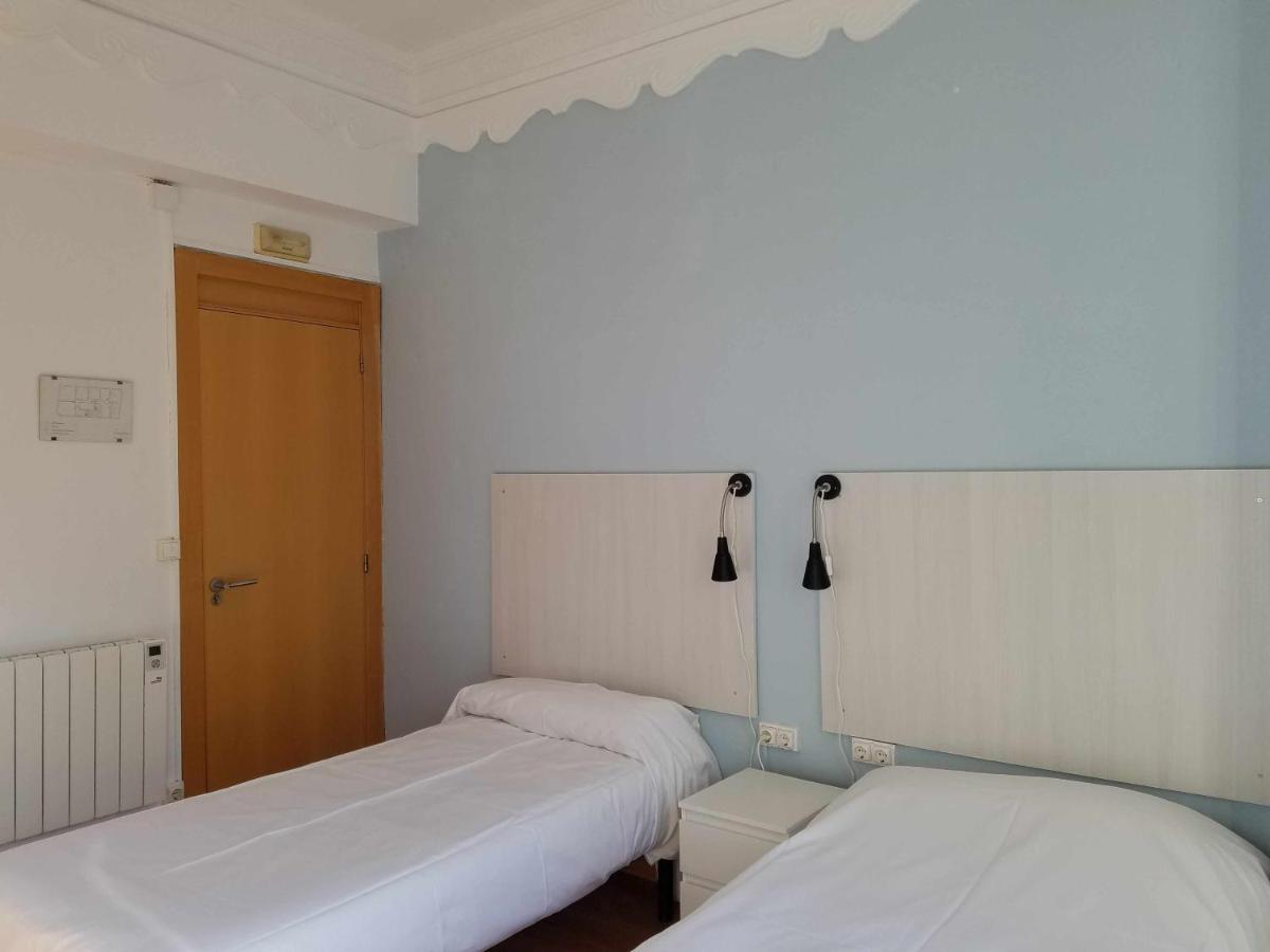 Hostel Russafa Youth *