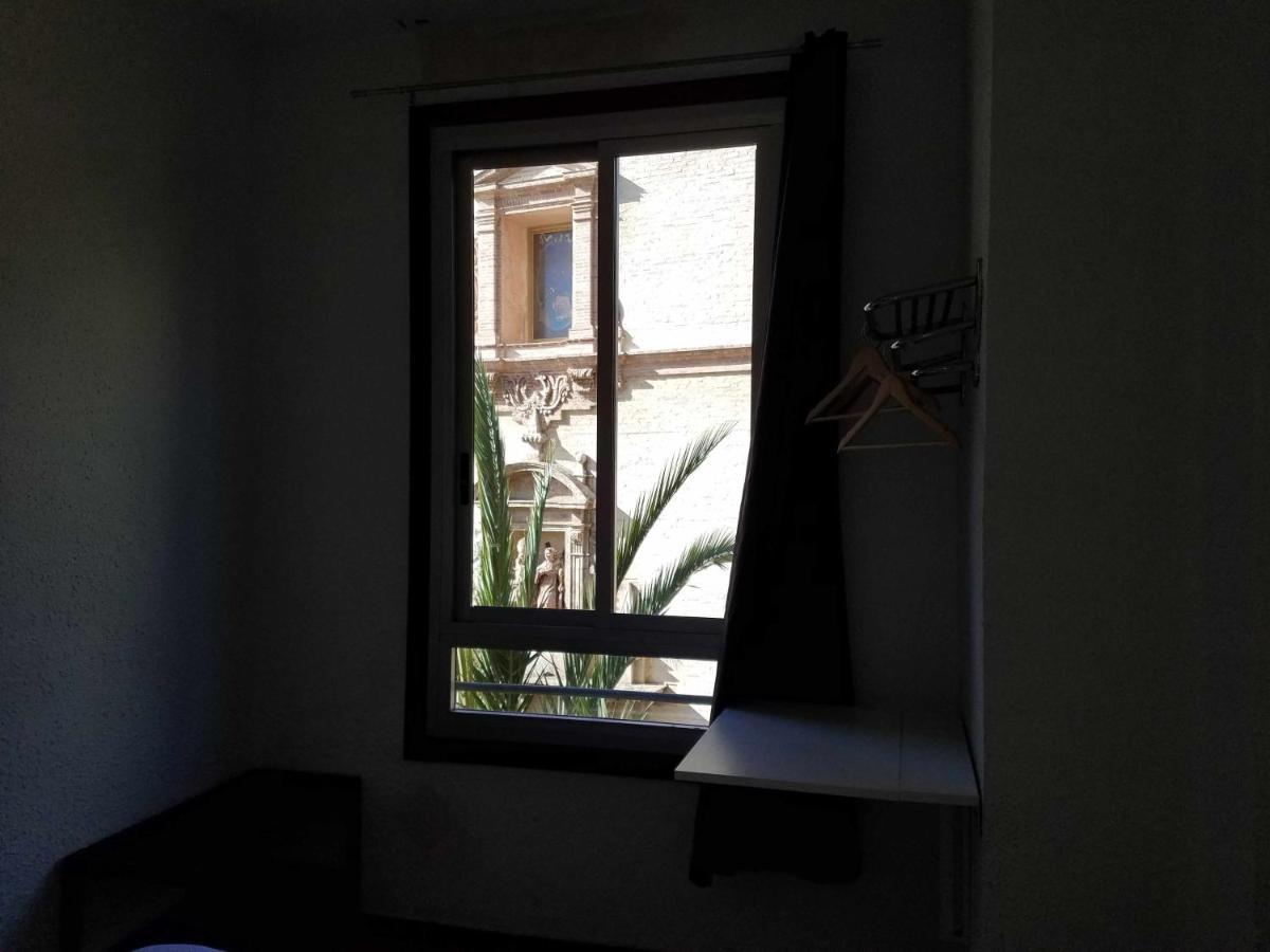 Russafa Youth Hostel *