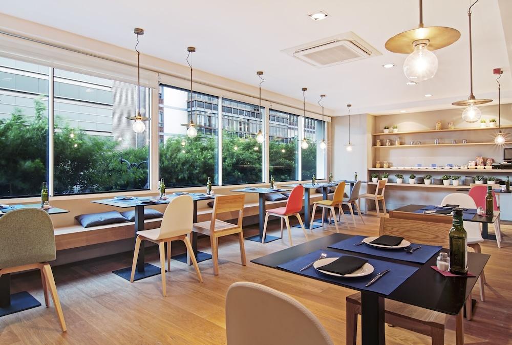Hotel One Shot Colon 3*