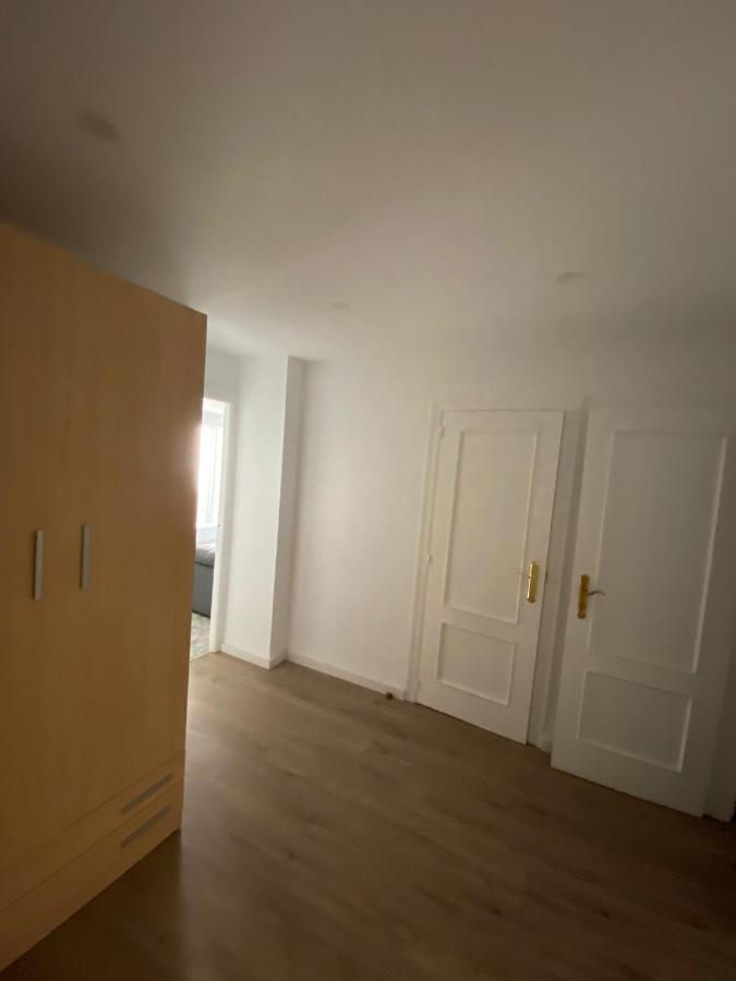 Habitacion Privada En Un Gran Sector Homestay Valencia