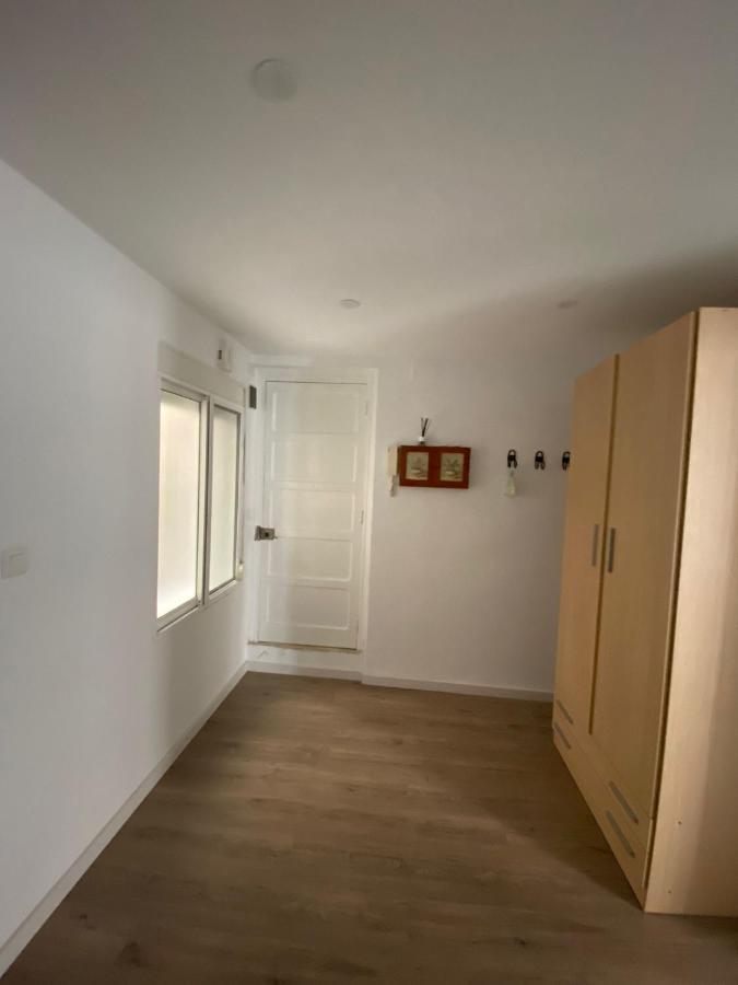 Habitacion Privada En Un Gran Sector *