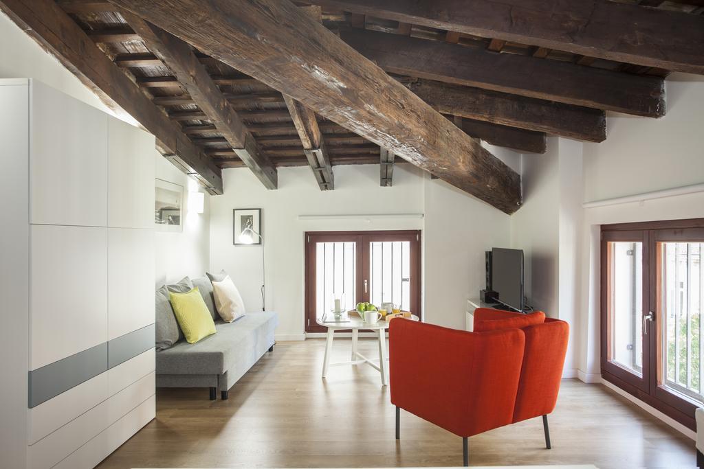 Singularstays San Vicente Apartment Valencia