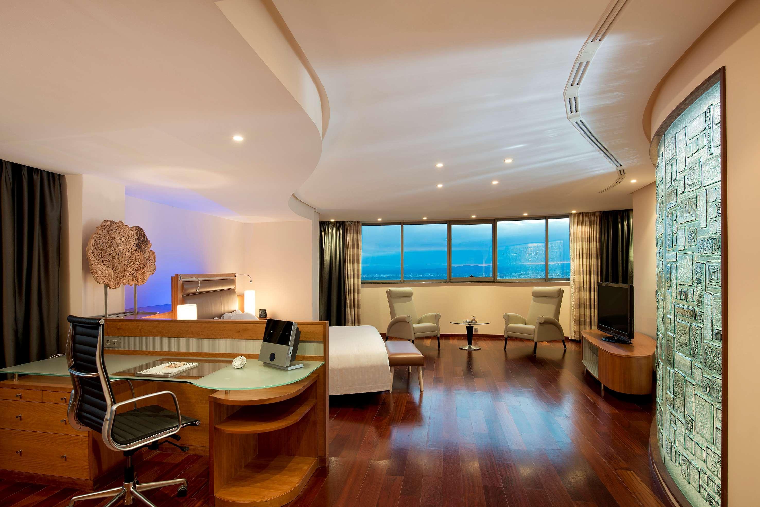 Melia Hotel 4*